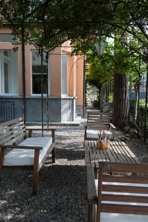 Villa Nina Relais Boutique B&B Carate Urio ภายนอก รูปภาพ